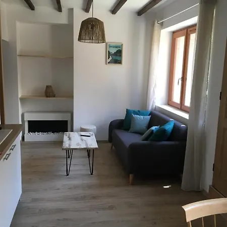 Maisonette 'la Toue' In Pyrenees National Park Appartement